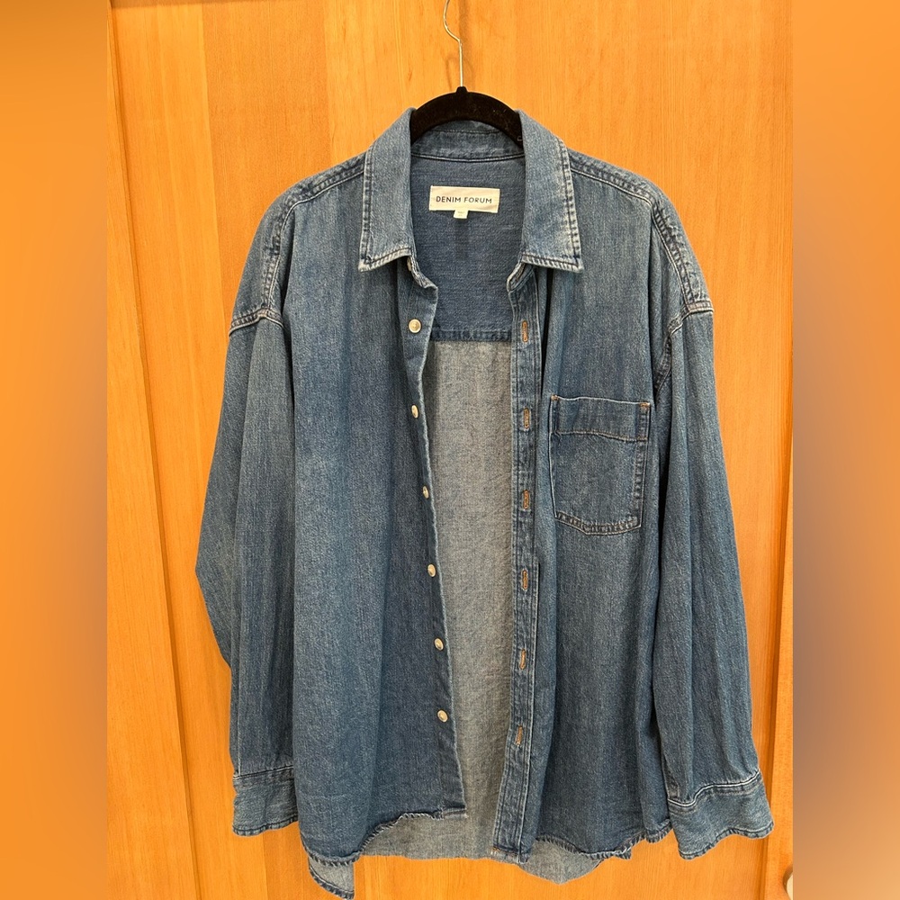 Aritzia denim forum denim shirt